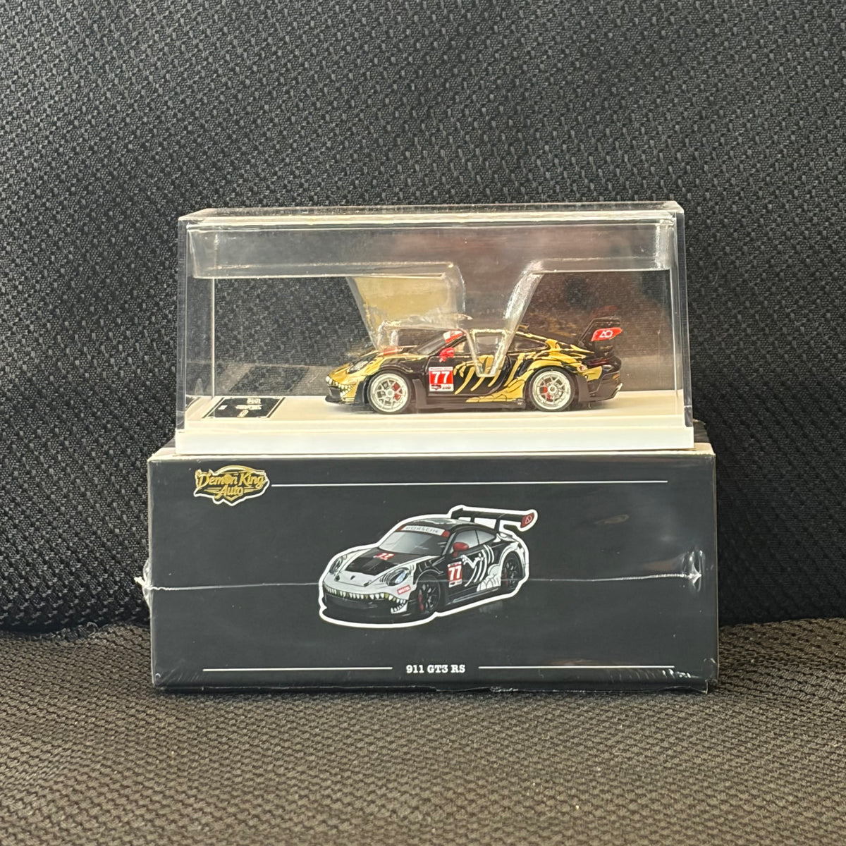 Chase Demon King Auto Nissan GT-R R35 Bone Dragon Black Gold Model Car