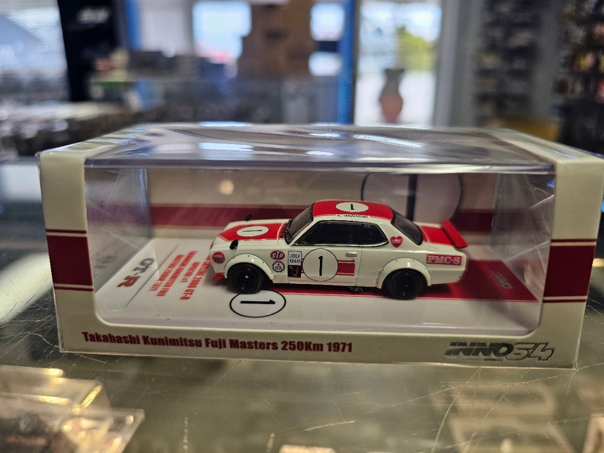 Nissan Skyline 2000 GT-R KPGC10 #1 Takahashi Kunimitsu Fuji Masters 250Km 1971 Inno64 1/64 scale