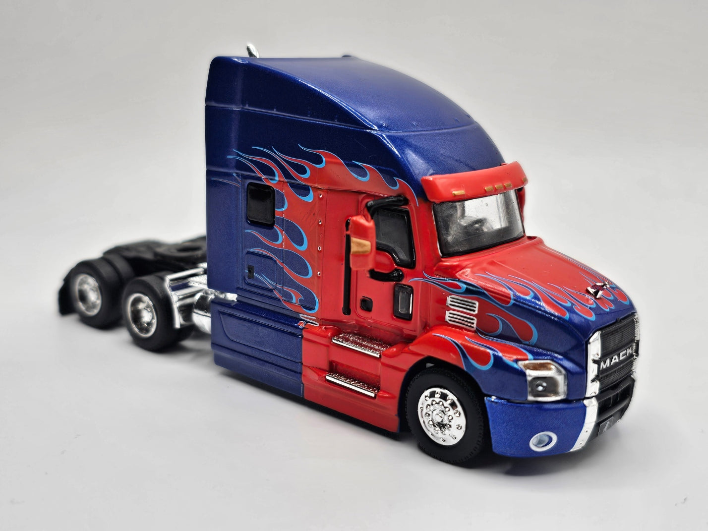2019 Mack Anthem Truck Cab Red/Blue Diecast 1:64 Scale Model - Greenlight