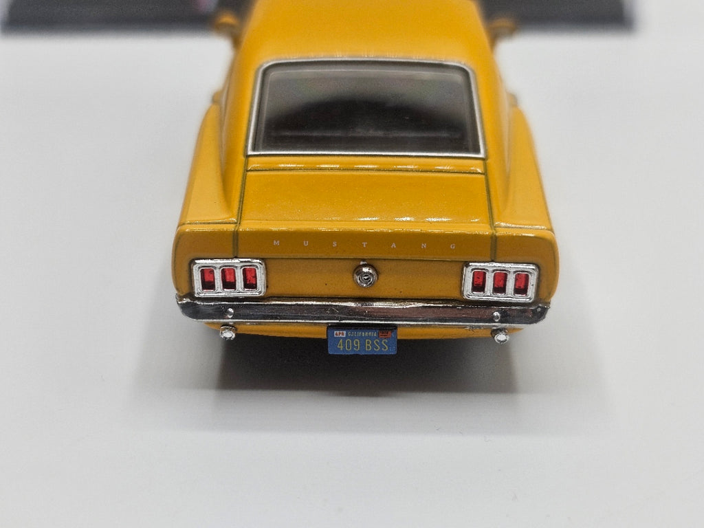 IXO Models 1970 Ford Mustang Boss 429 - Yellow - 1:43 Scale Die-Cast Collectible