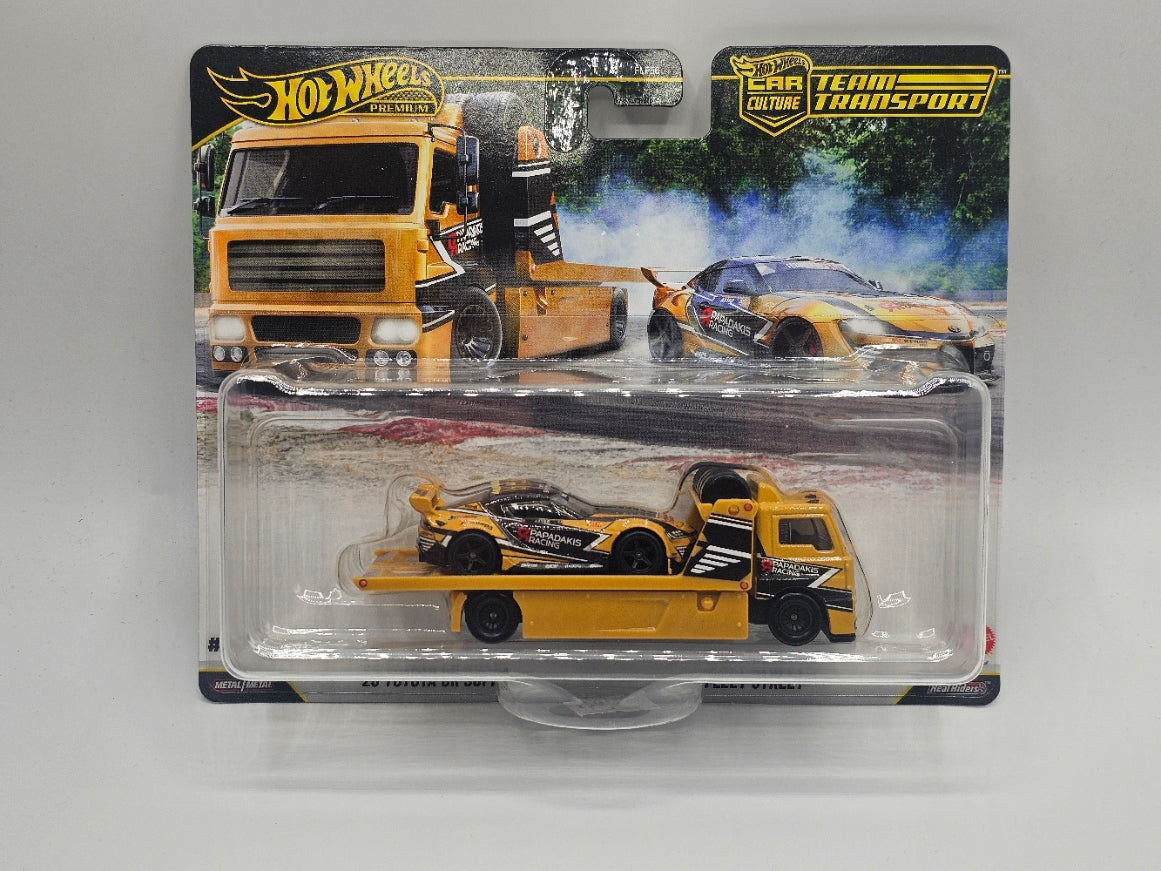 Hot Wheels Premium Car Culture Team Transport '21 Toyota GR Supra & Fleet Street