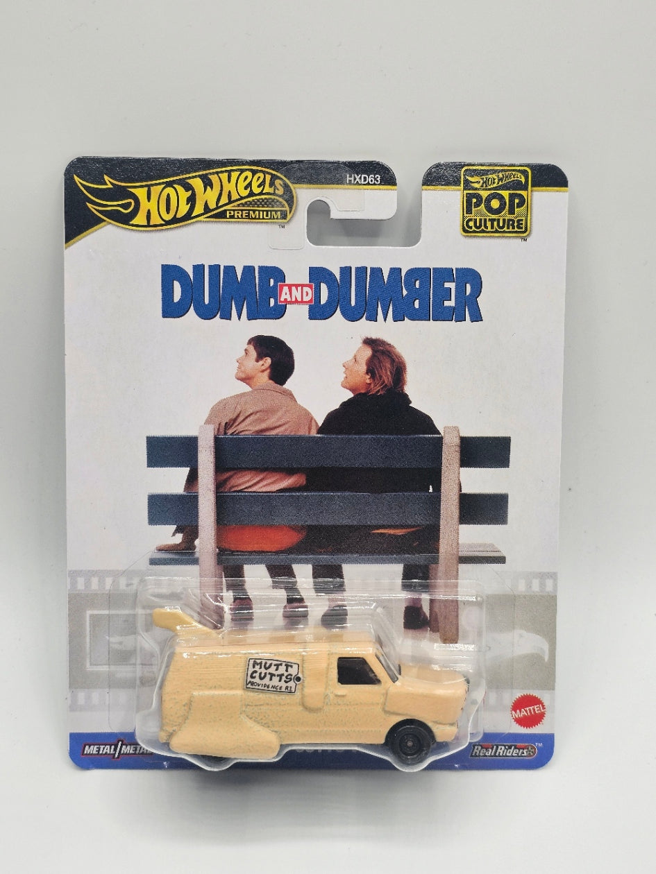 Hot Wheels 1:64 2024 Pop Culture Dumb and Dumber Mutt Cutts Van