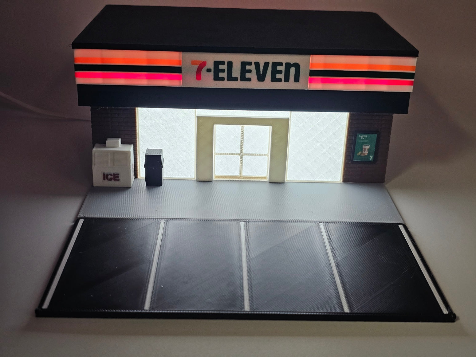 1/64 Scale 7-Eleven Diorama - 3D Printed Display Accessory