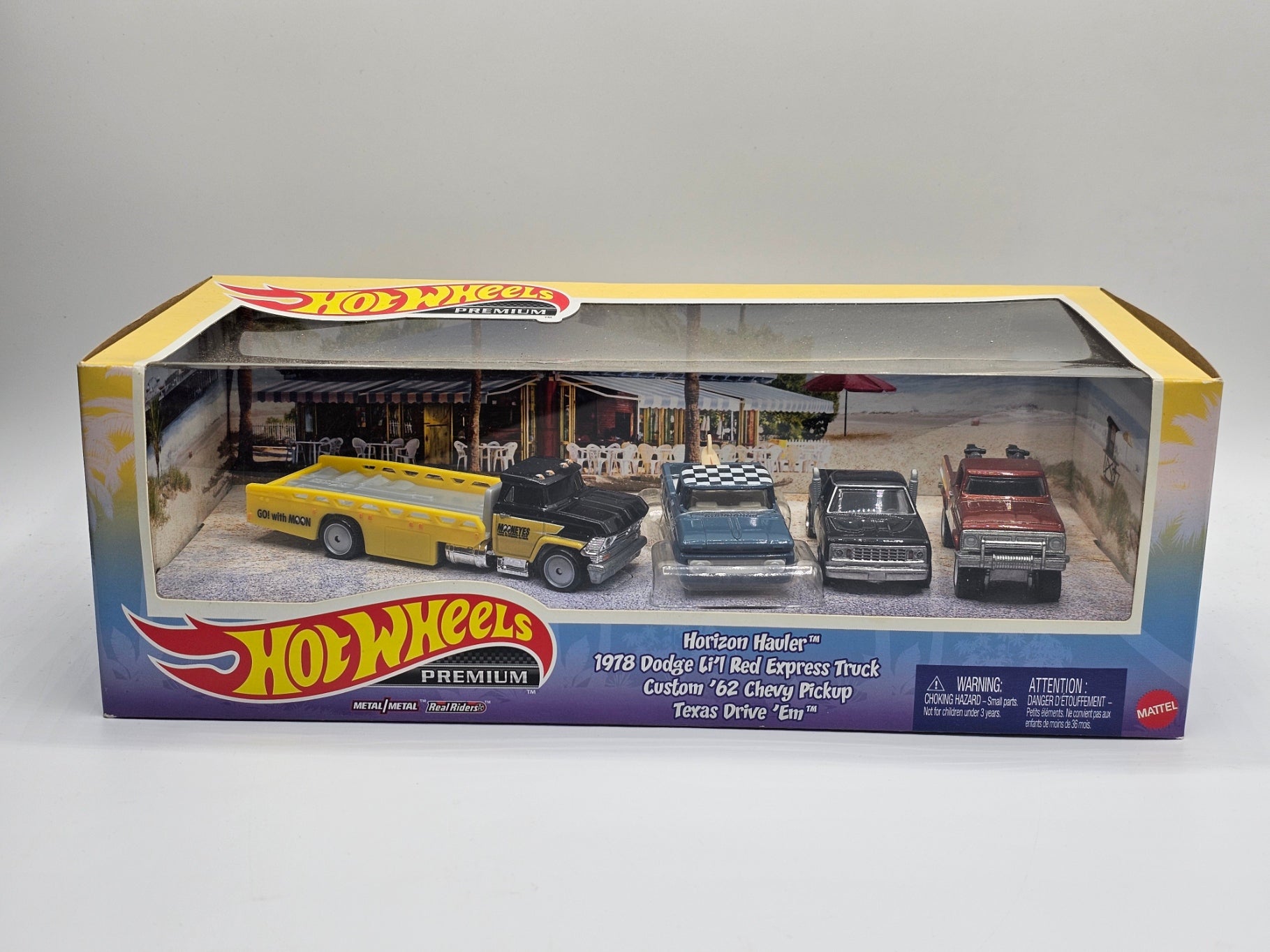 Hot Wheels Premium Horizon Hauler Pickup Set