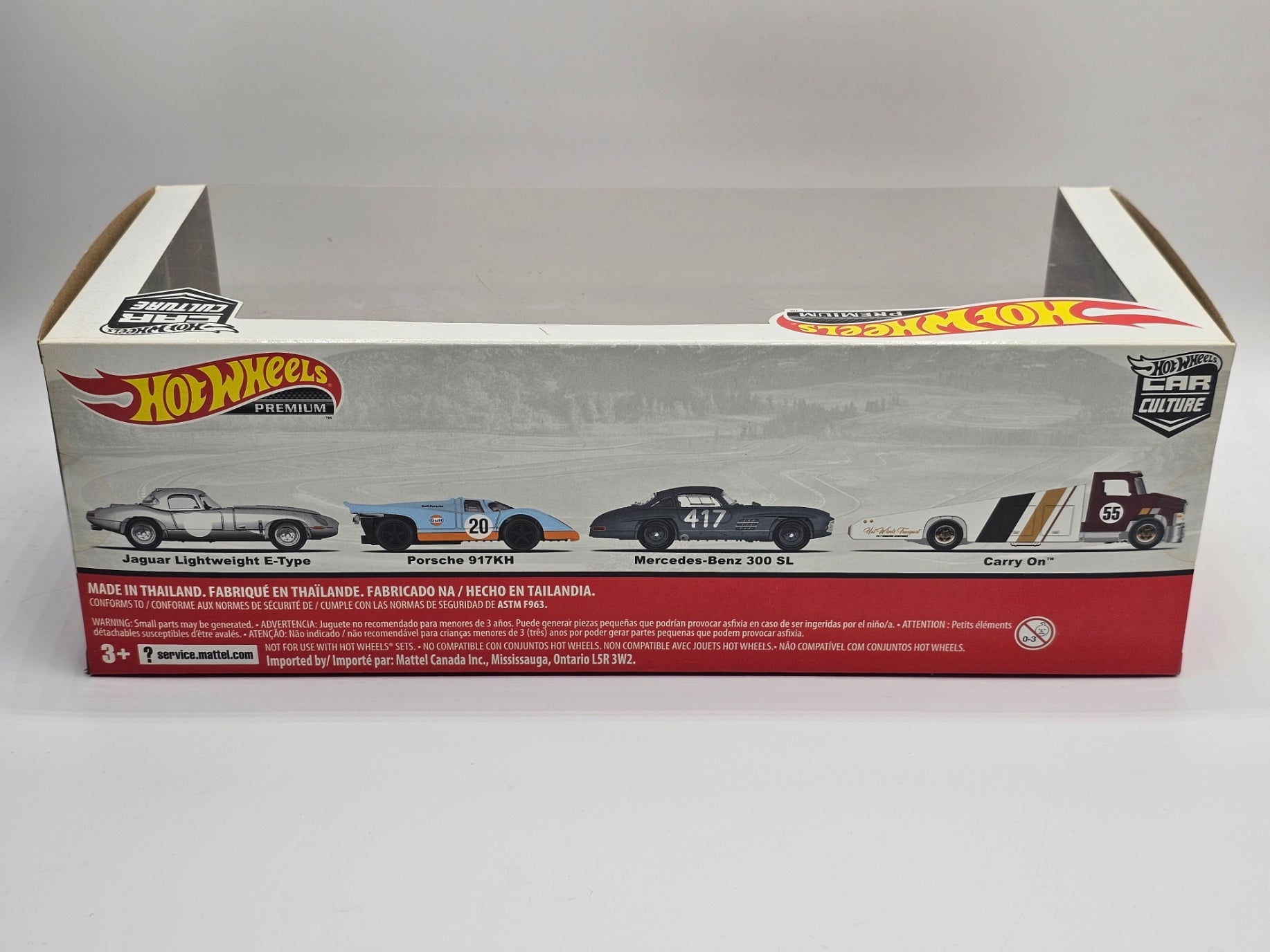 Hot Wheels Car Culture Jaguar Porsche Mercedes 4 Car Diorama Set - Gulf