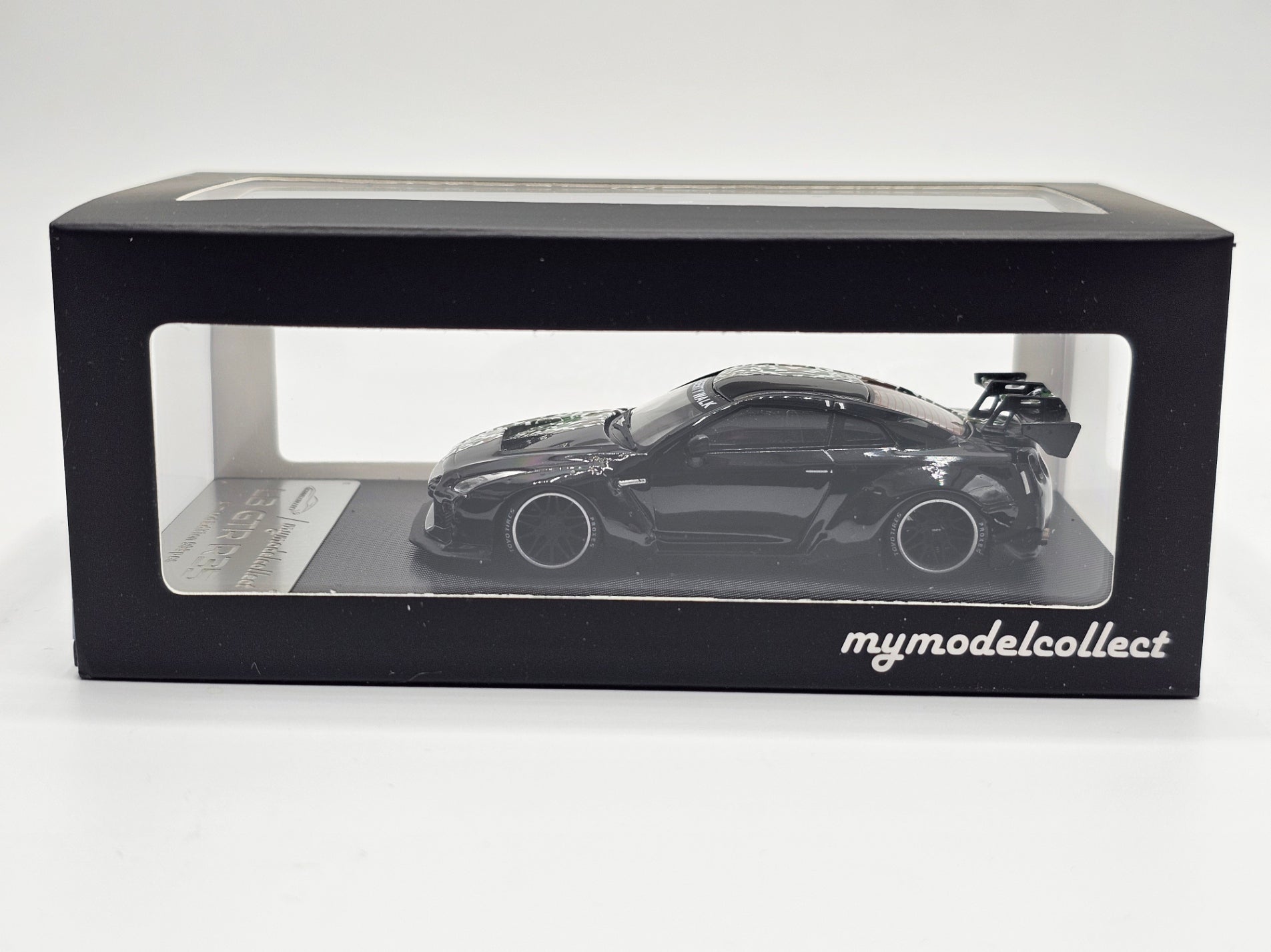 My Model Collect Nissan Skyline R35 GT-R LB-LBWK Black & Camo