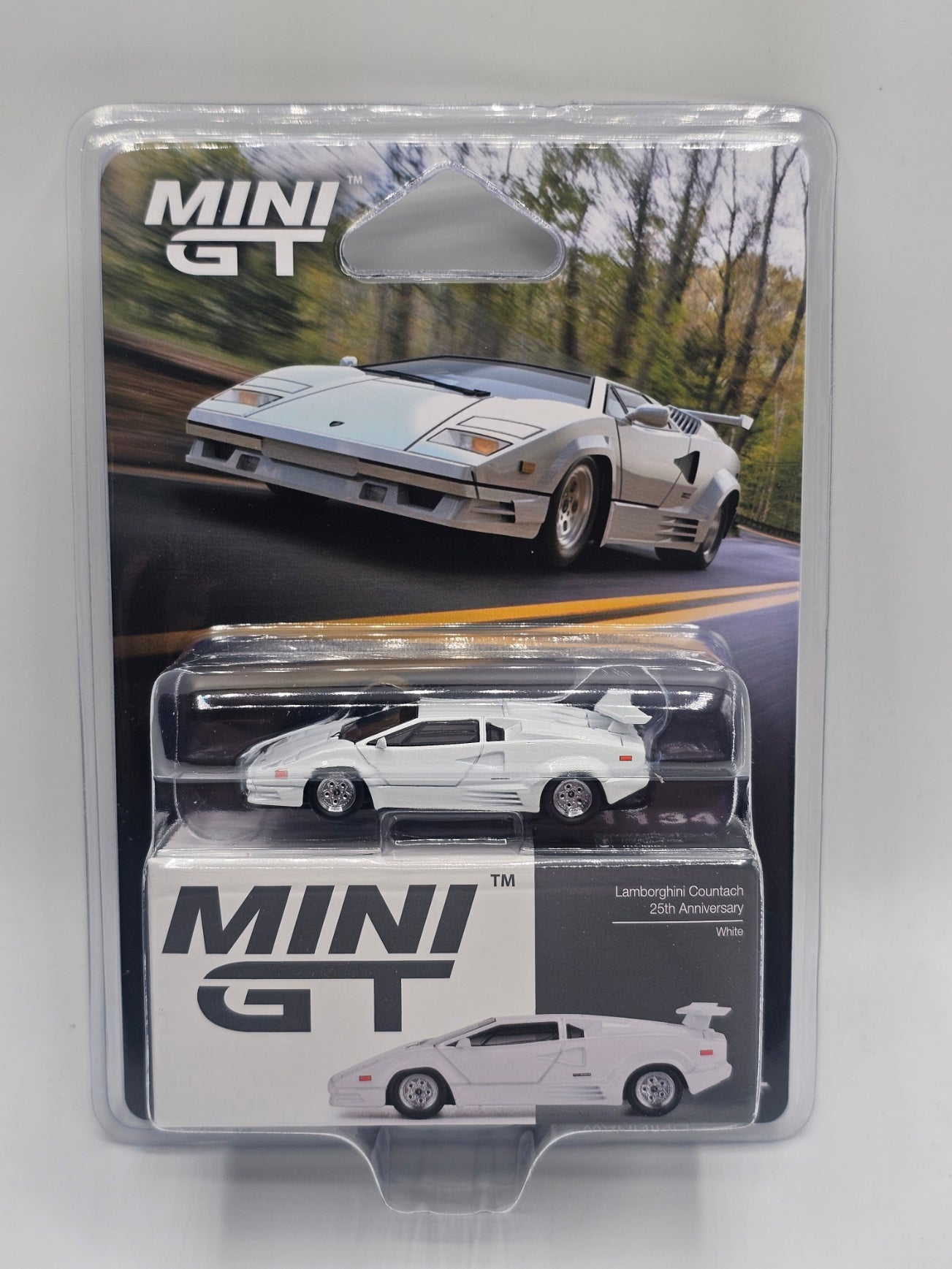 Lamborghini Countach 25th Anniversary White - Mini GT 1:64