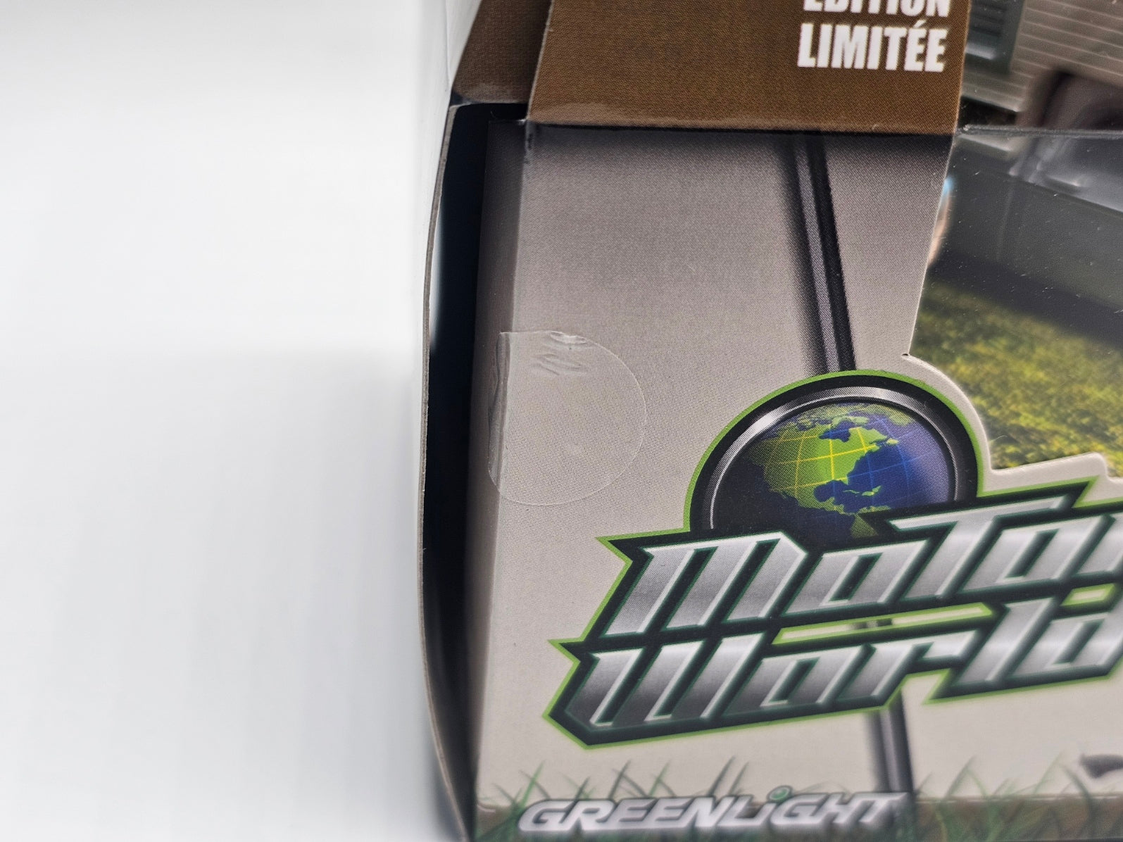 Greenlight Diorama Campsite Cruiser Raw Green Machine Chase