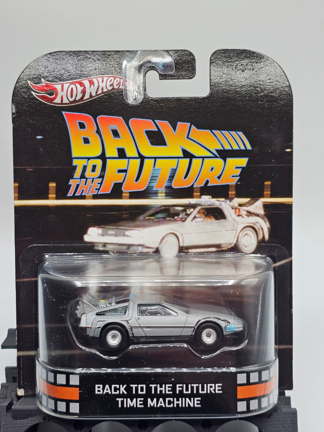 Hot Wheels Retro Entertainment – Back to the Future Time Machine