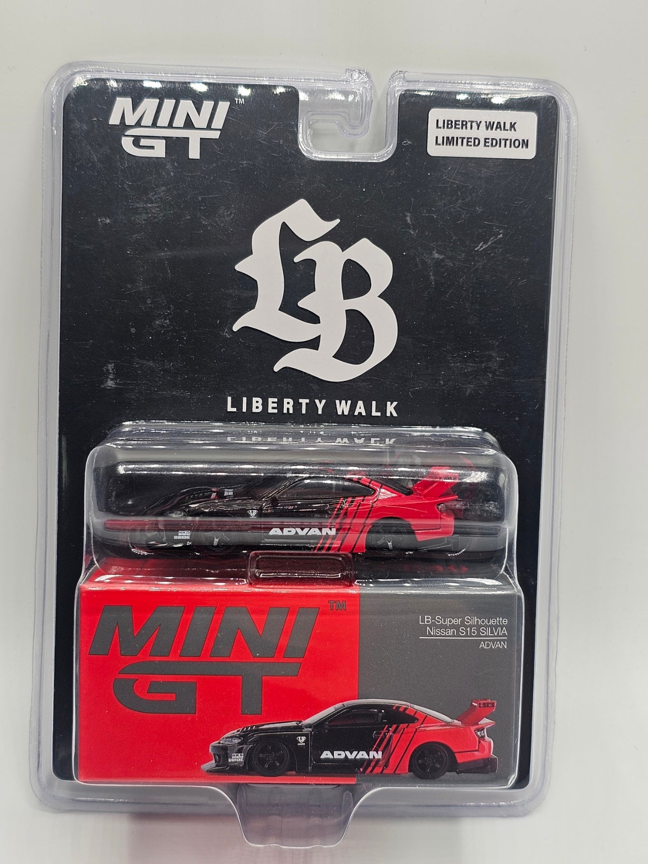 Mini GT #649 – Nissan LB-Super Silhouette S15 Silvia ADVAN – Liberty Walk Limited Edition