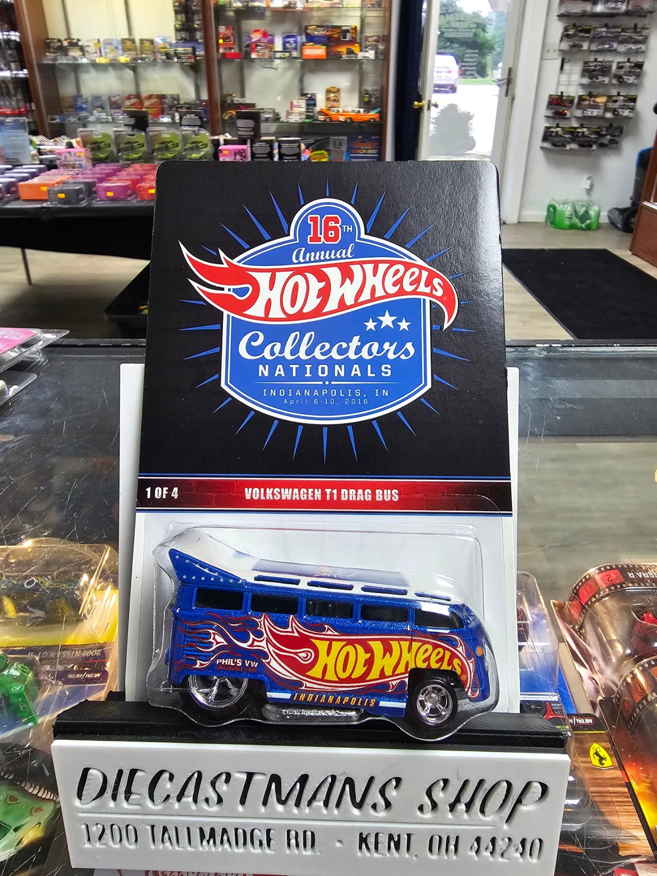 Hot Wheels 16th Annual Collectors Nationals Volkswagen T1 Drag Bus #1415