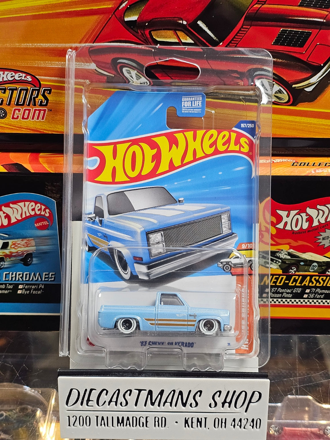 Hot Wheels 2025 HW Hot Trucks '83 Chevy Silverado Light Blue