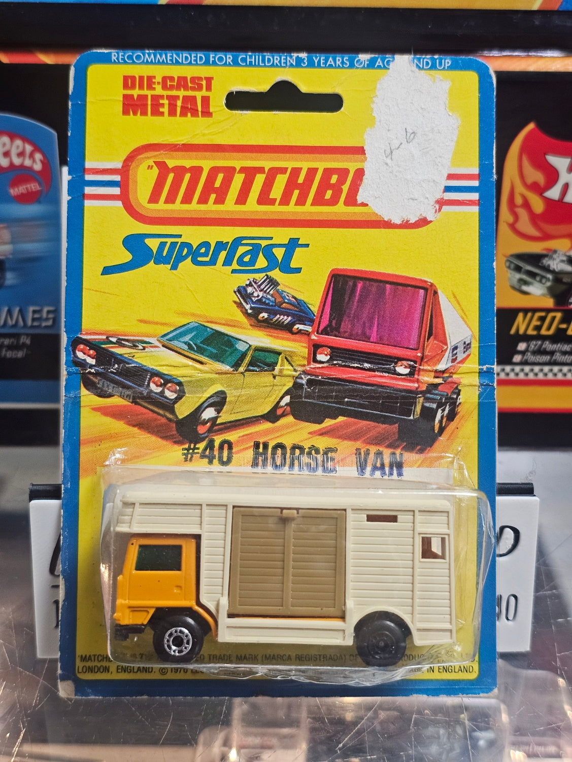 Matchbox Superfast No. 40 Horse Van — Orange, Cream & Brown (Damaged Card)
