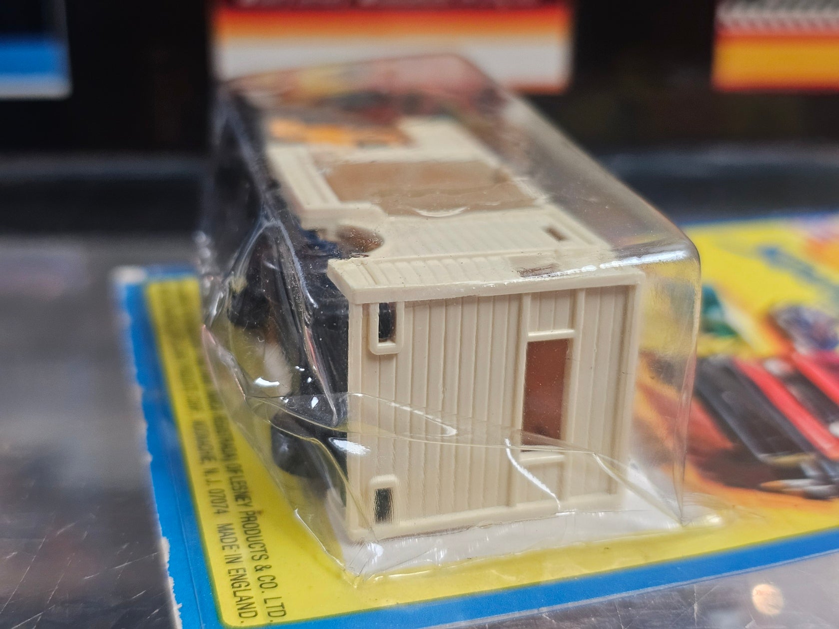 Matchbox Superfast No. 40 Horse Van — Orange, Cream & Brown (Damaged Card)