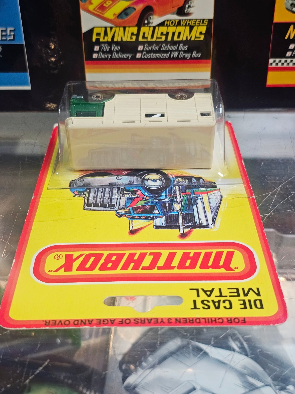 1980 Matchbox No. 40 Horse Van — Green (Damaged Card)