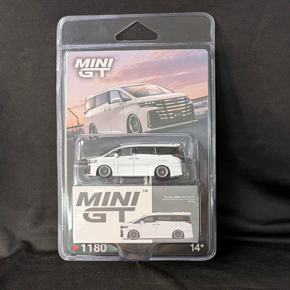 Mini GT #1180 Toyota Vellfire 40 KUHL White