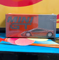 Mini GT #817 McLaren F1 Yquem 1993 (LHD)