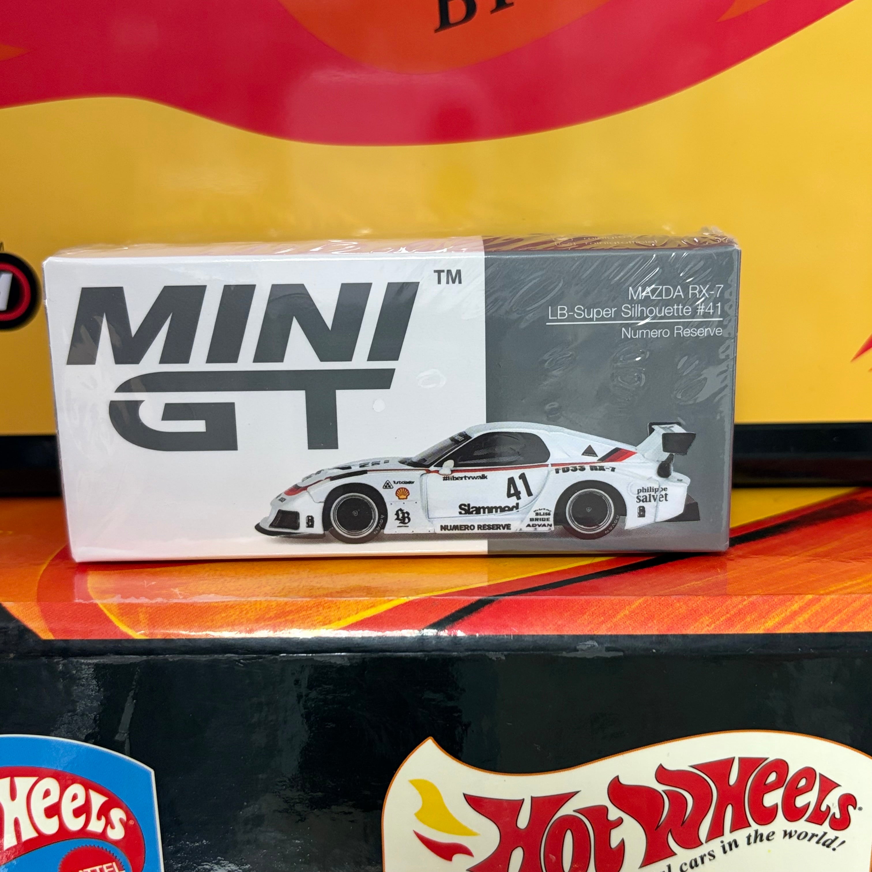 Mini GT #773 Mazda RX-7 LB-Super Silhouette #41 (RHD)