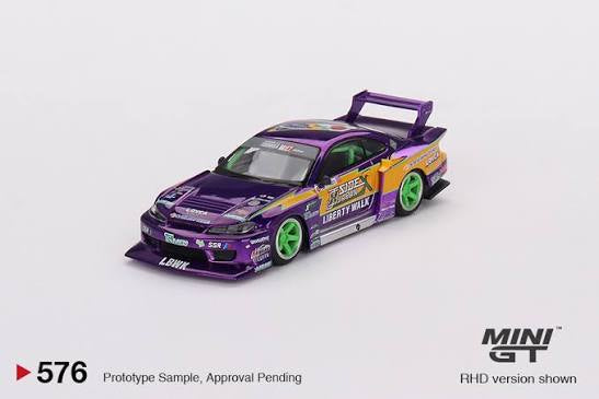 Mini GT #576 LB-Super Silhouette Nissan S15 SILVIA #555 2022 Formula Drift Japan