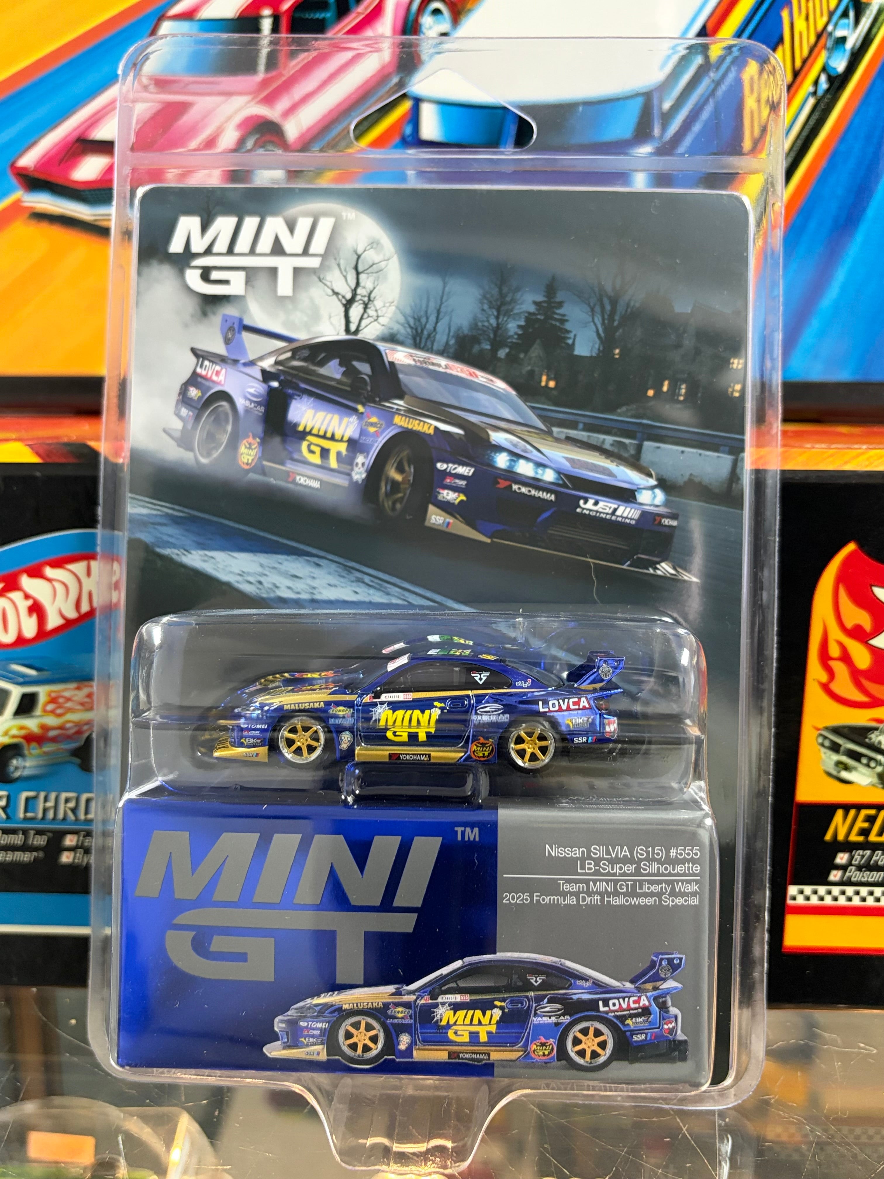 Mini GT #1185 Nissan Silvia S15 LB-Super Silhouette #555 Halloween Team MINI GT Liberty Walk 2025 Formula Drift