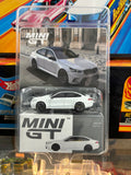 Mini GT #1092 BMW M5 Alpine White