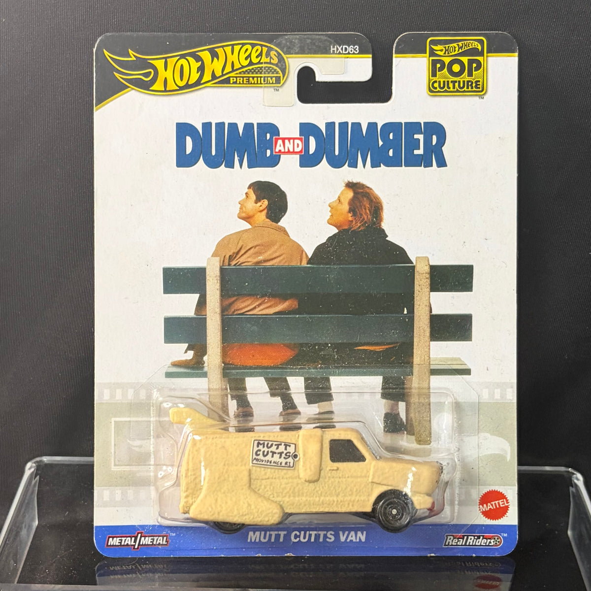 Hot Wheels 1:64 2024 Pop Culture Dumb and Dumber Mutt Cutts Van