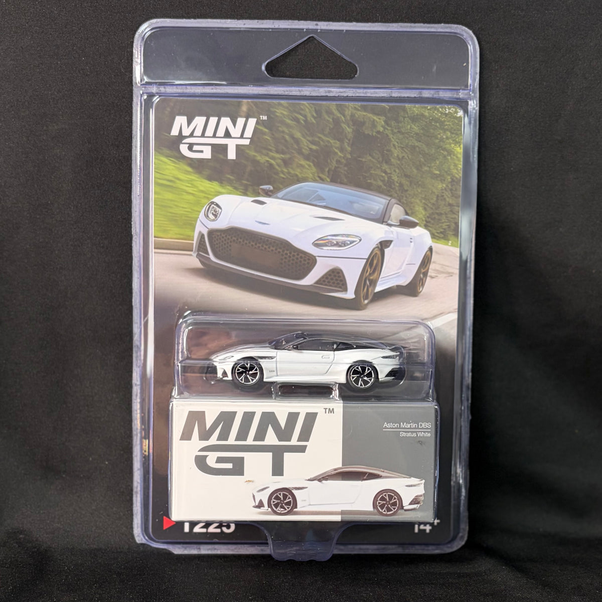 Mini GT #1225 Aston Martin DBS Stratus White