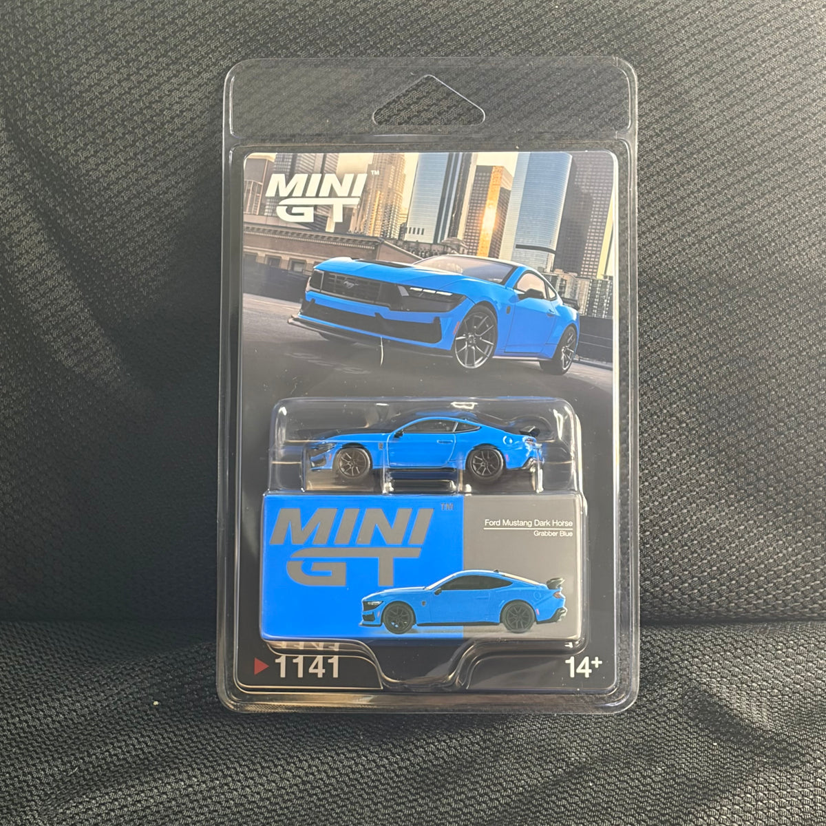 MINI GT #1141 Ford Mustang Dark Horse 2024 - Grabber Blue