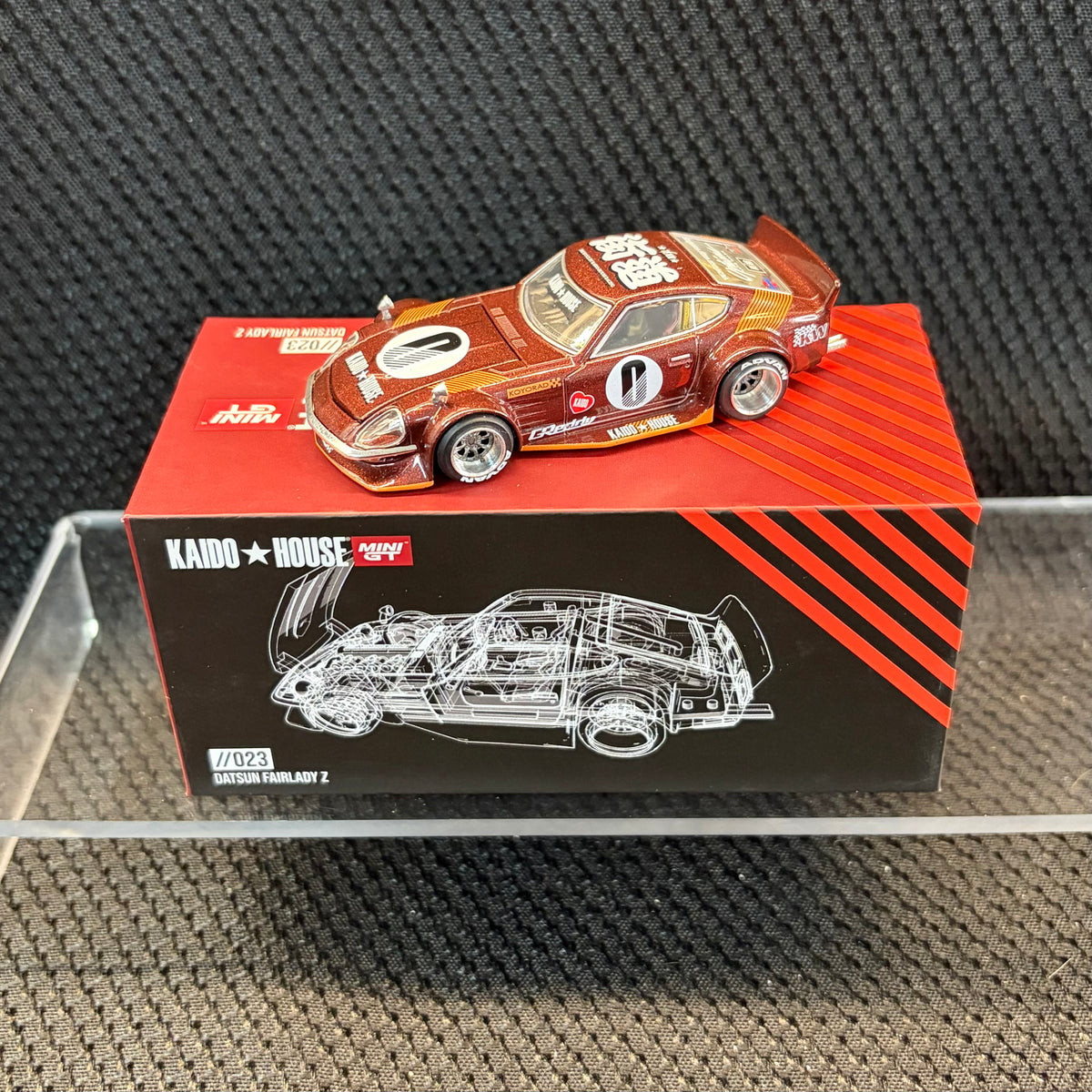 Kaido House #023 Datsun Fairlady Z Dark Red