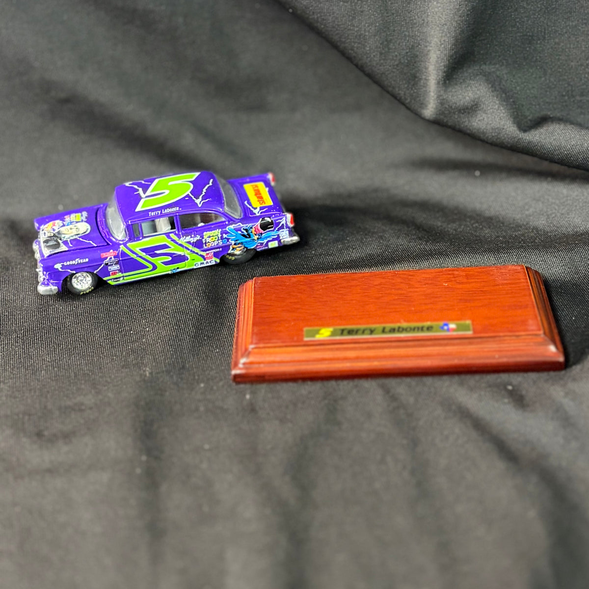 NASCAR Stock Rods #5 Kellogg's Spooky Froot Loops