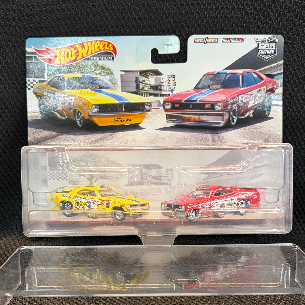 Hot Wheels Premium 2-Pack '72 Plymouth Cuda & Duster FC Snake & Mongoose