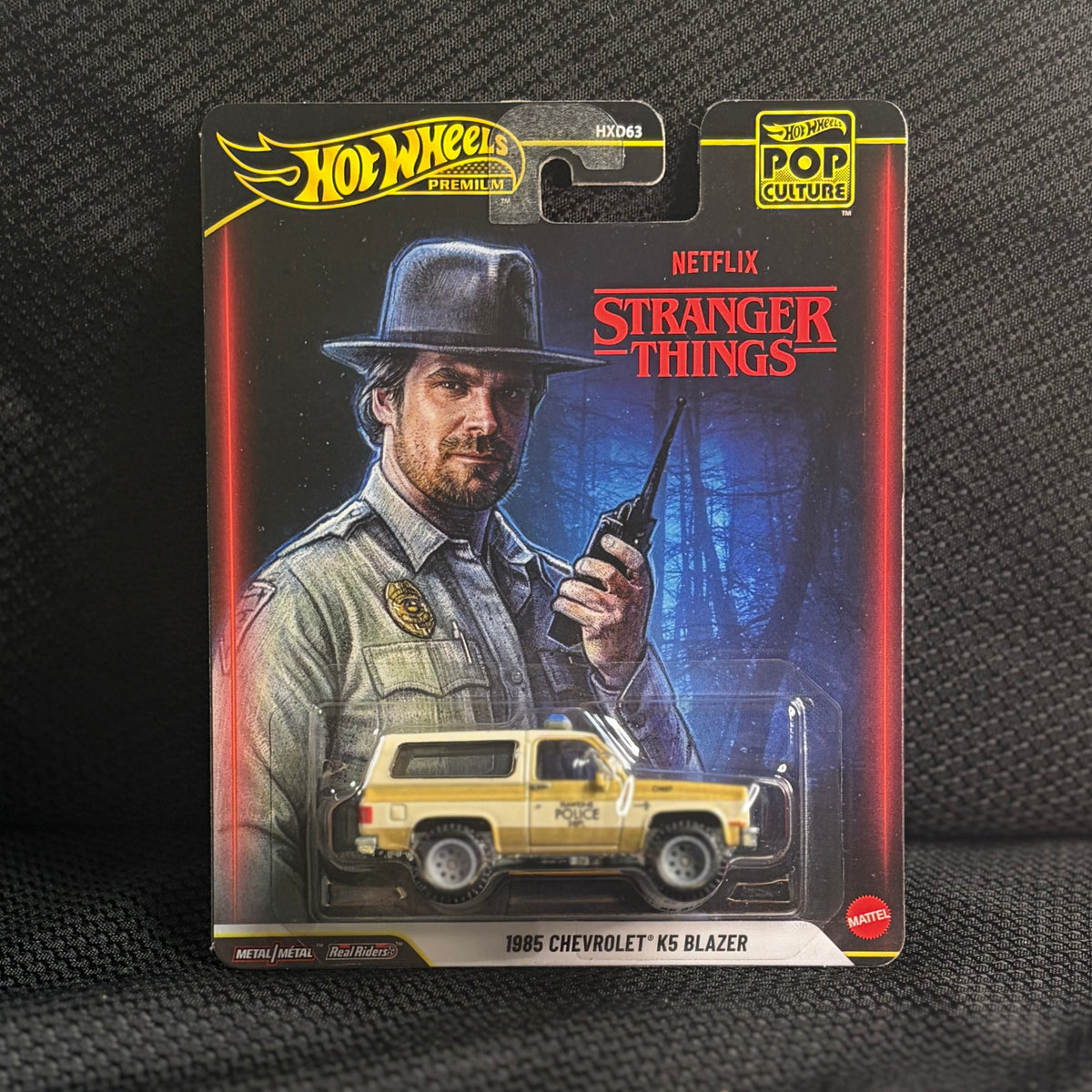 Hot Wheels Premium Stranger Things 1985 Chevrolet K5 Blazer