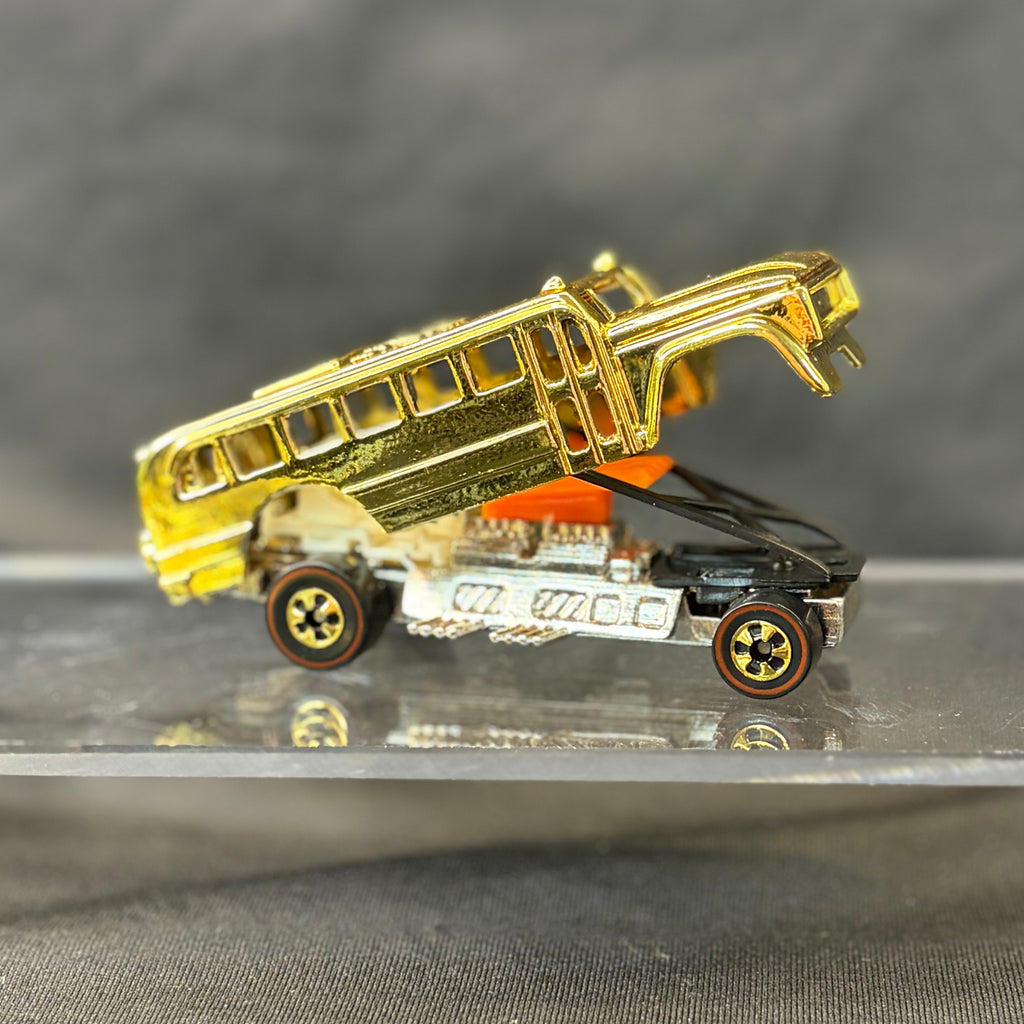 Hot Wheels Redline S'Cool Bus – 1995 FAO Schwarz Gold Series II