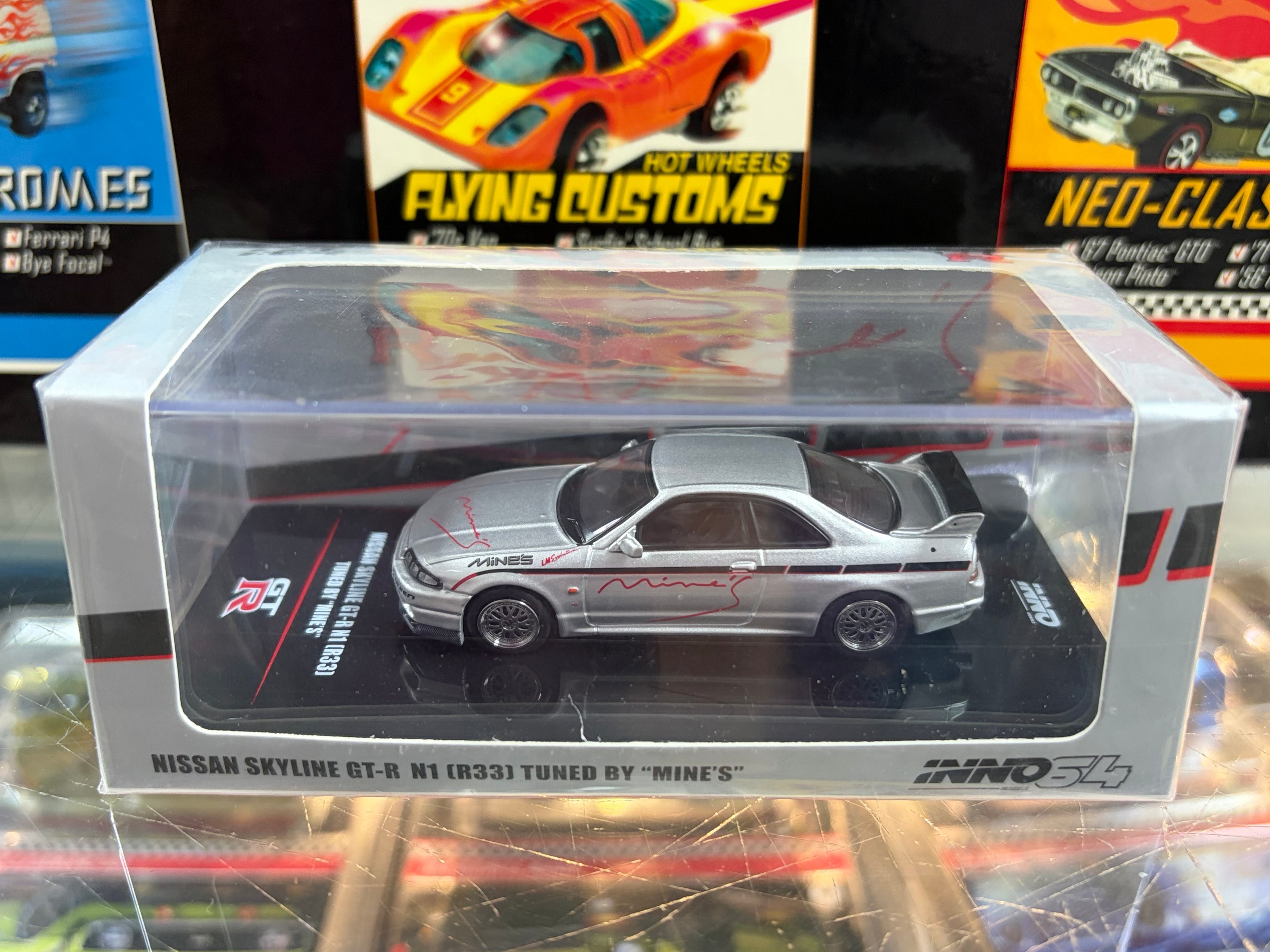 INNO64 Nissan Skyline GT-R (R33) Tuned By “MINE’S” – Silver