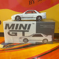 Mini GT #1066 Nissan Skyline GT-R (R32) Veilside Combat C-1 White (RHD)