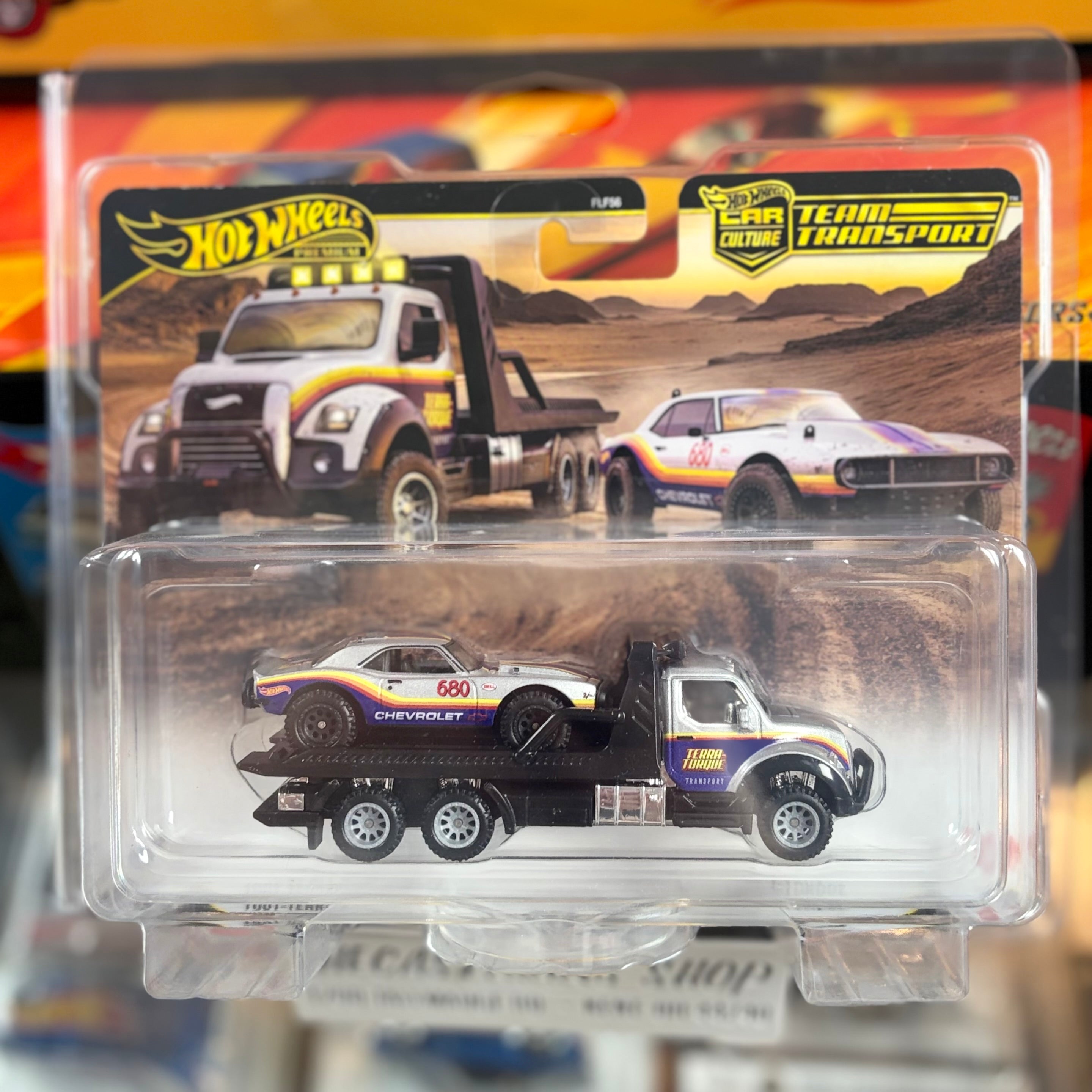 Hot Wheels Team Transport '67 Off Road Camaro & Terra-Torque #92