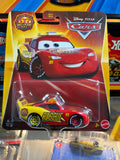 Disney Pixar Cars JDG59 1:55 Metal Radiator Springs Race and Rescue Lightning McQueen