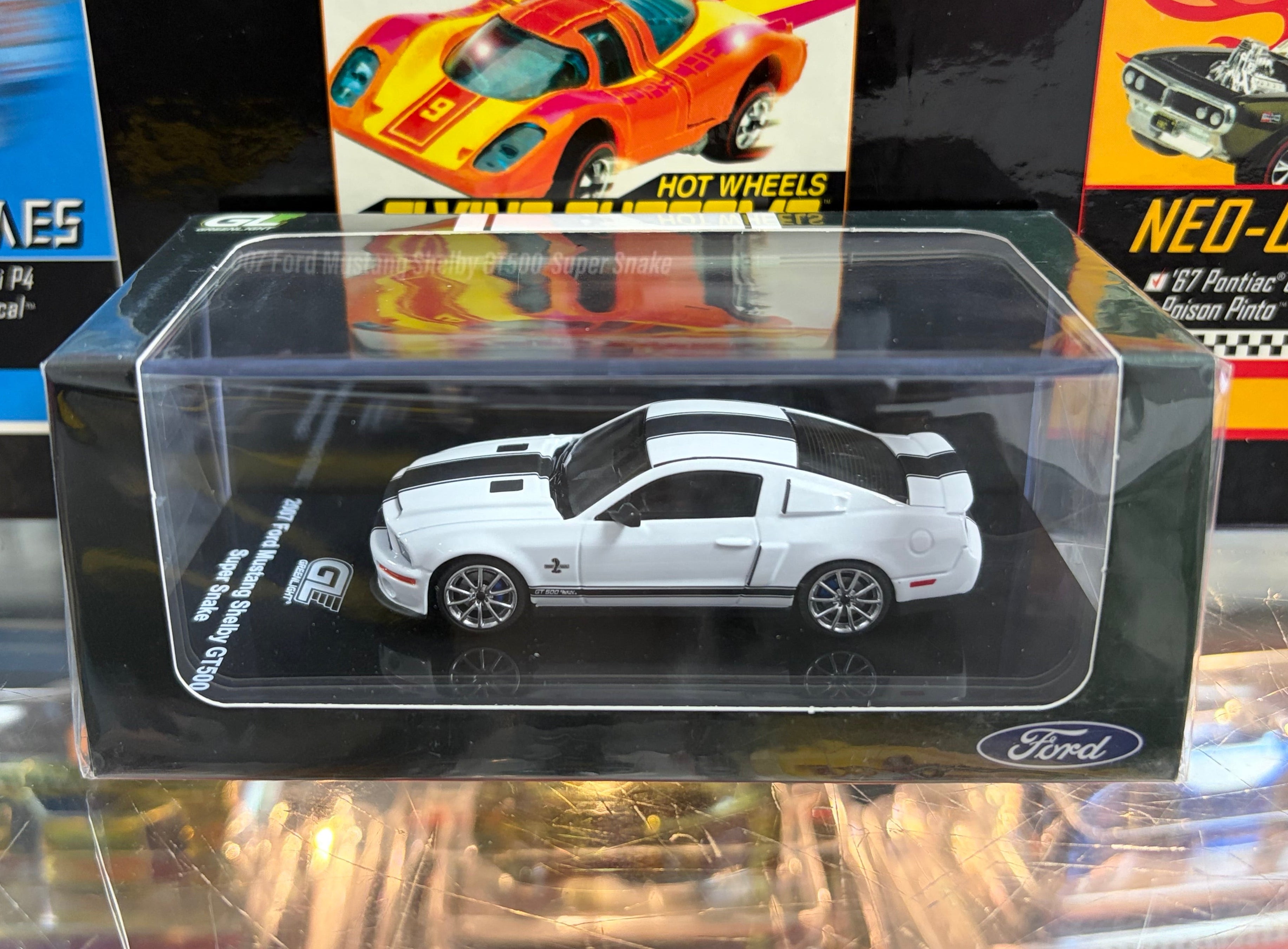 Greenlight/MotorHeliX - 2007 Ford Mustang Shelby GT500 Super Snake
