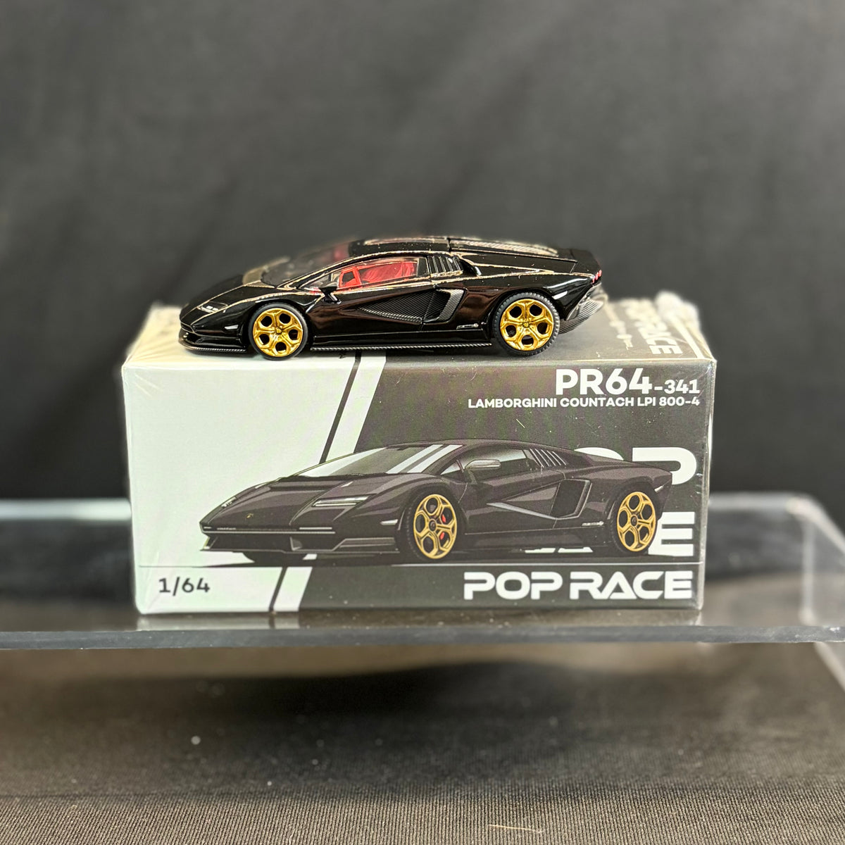Pop Race Lamborghini Countach LPI 800-4 Deep Black