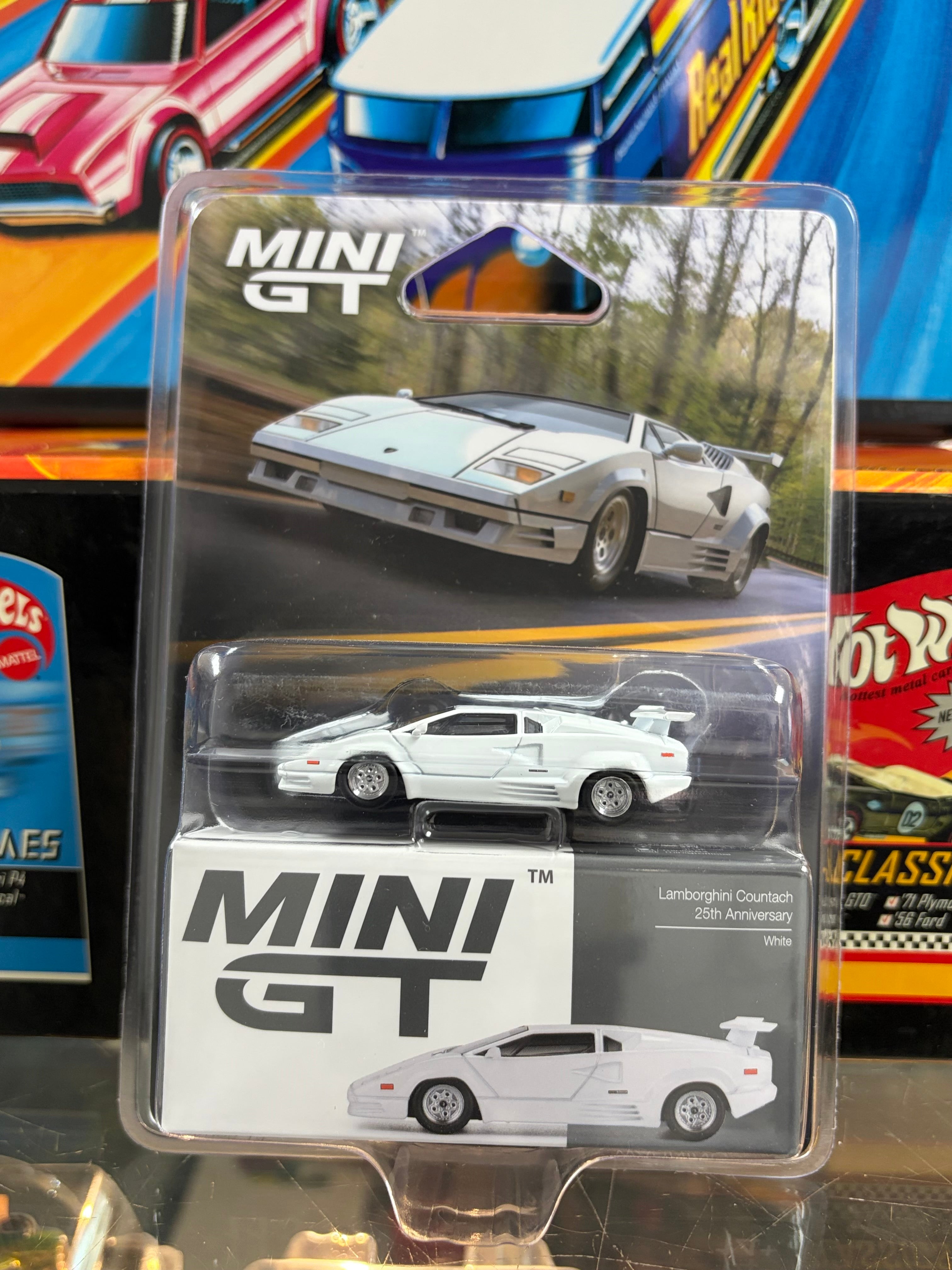 Mini GT #1134 Lamborghini Countach 25th Anniversary White - Mini GT 1:64