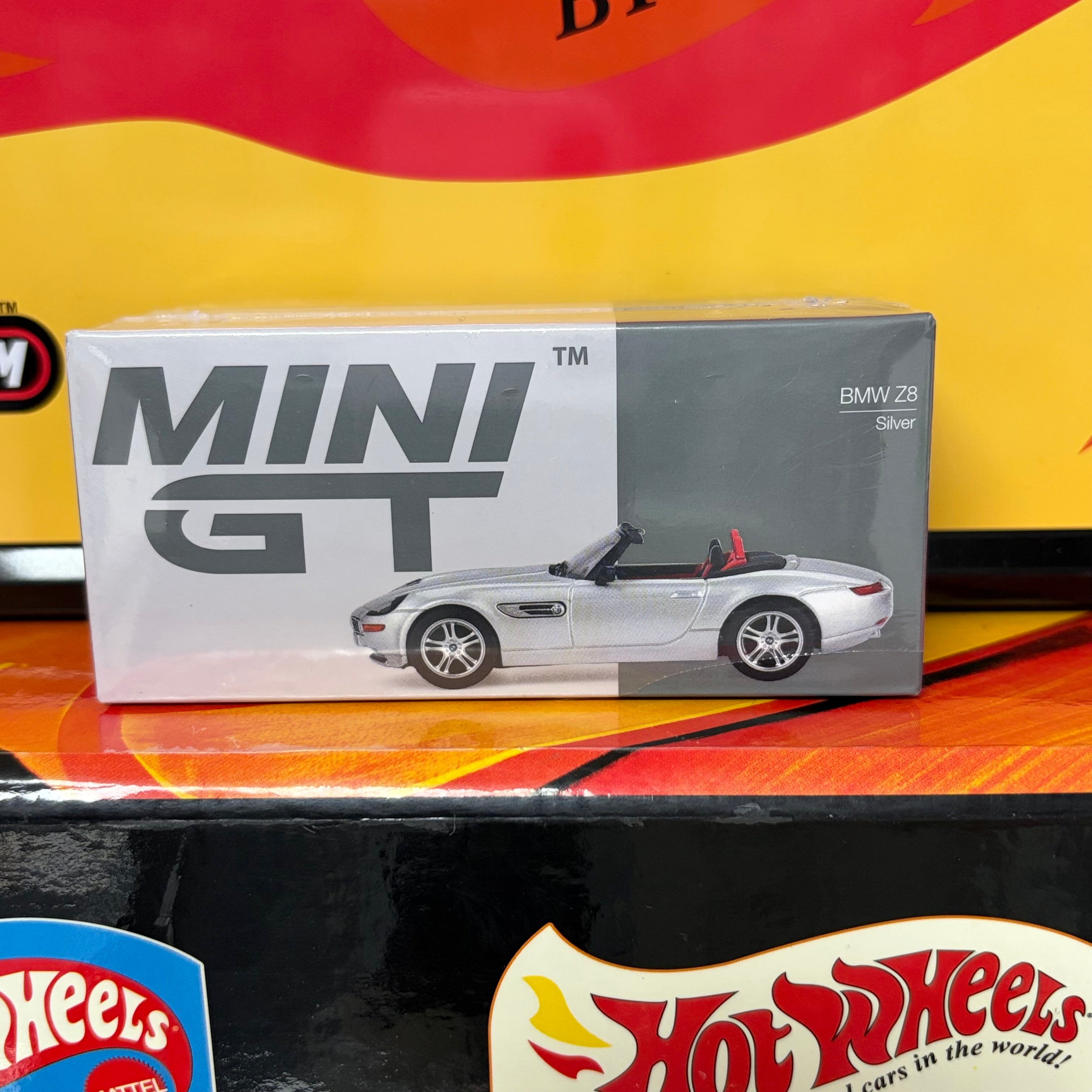 Mini GT #998 BMW Z8 (LHD)