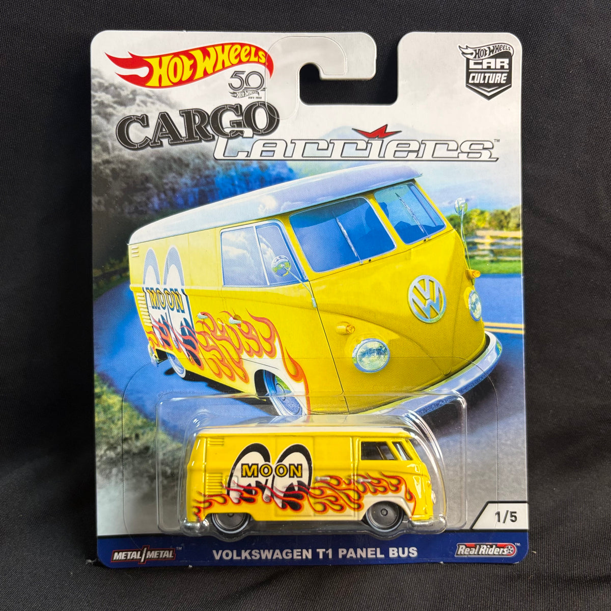 Hot Wheels Car Culture Cargo Carriers Volkswagen T1 Panel Bus 50th Real Riders FPY86