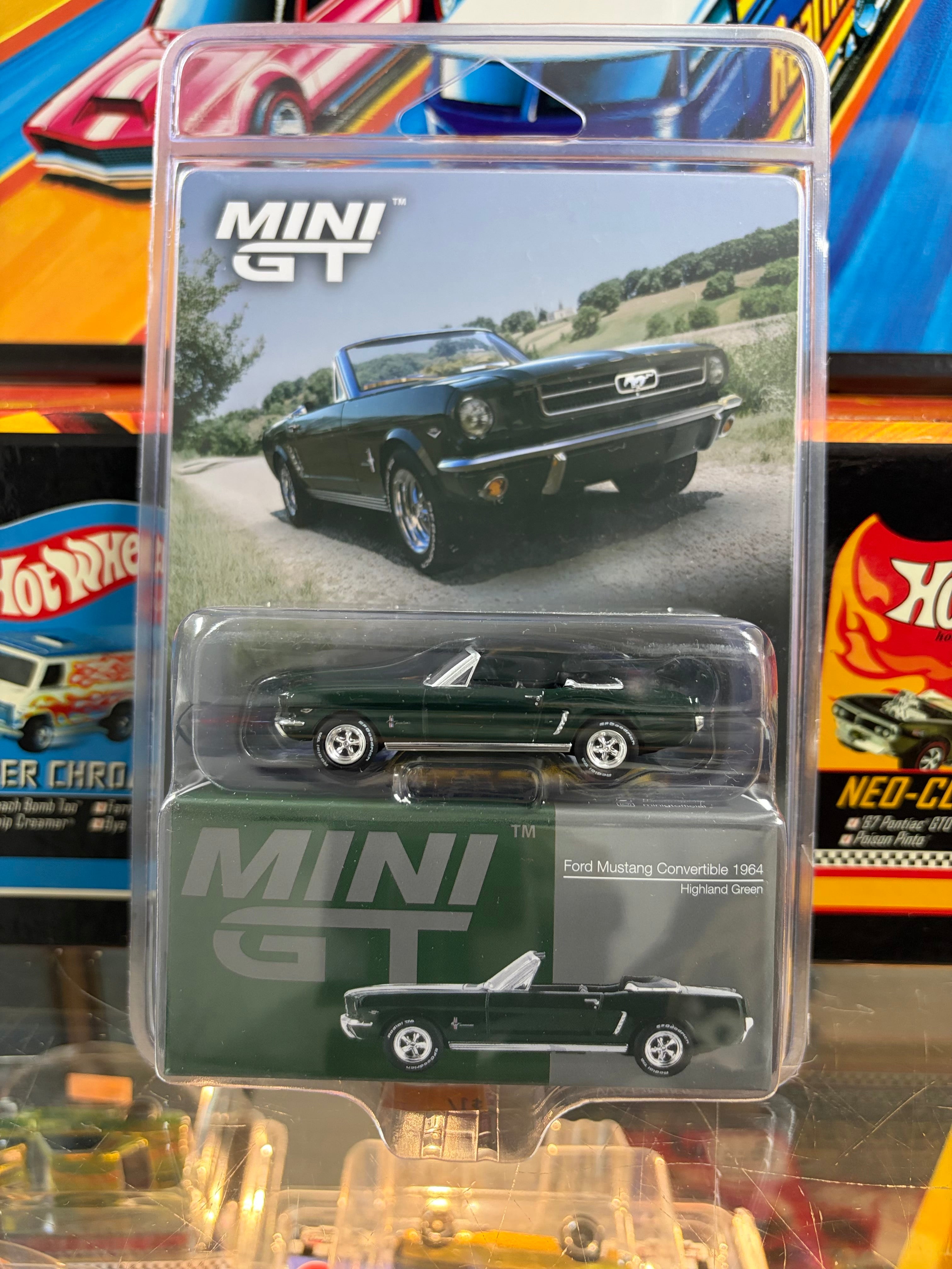 MINI GT #1166 1964 Ford Mustang Convertible – Highland Green