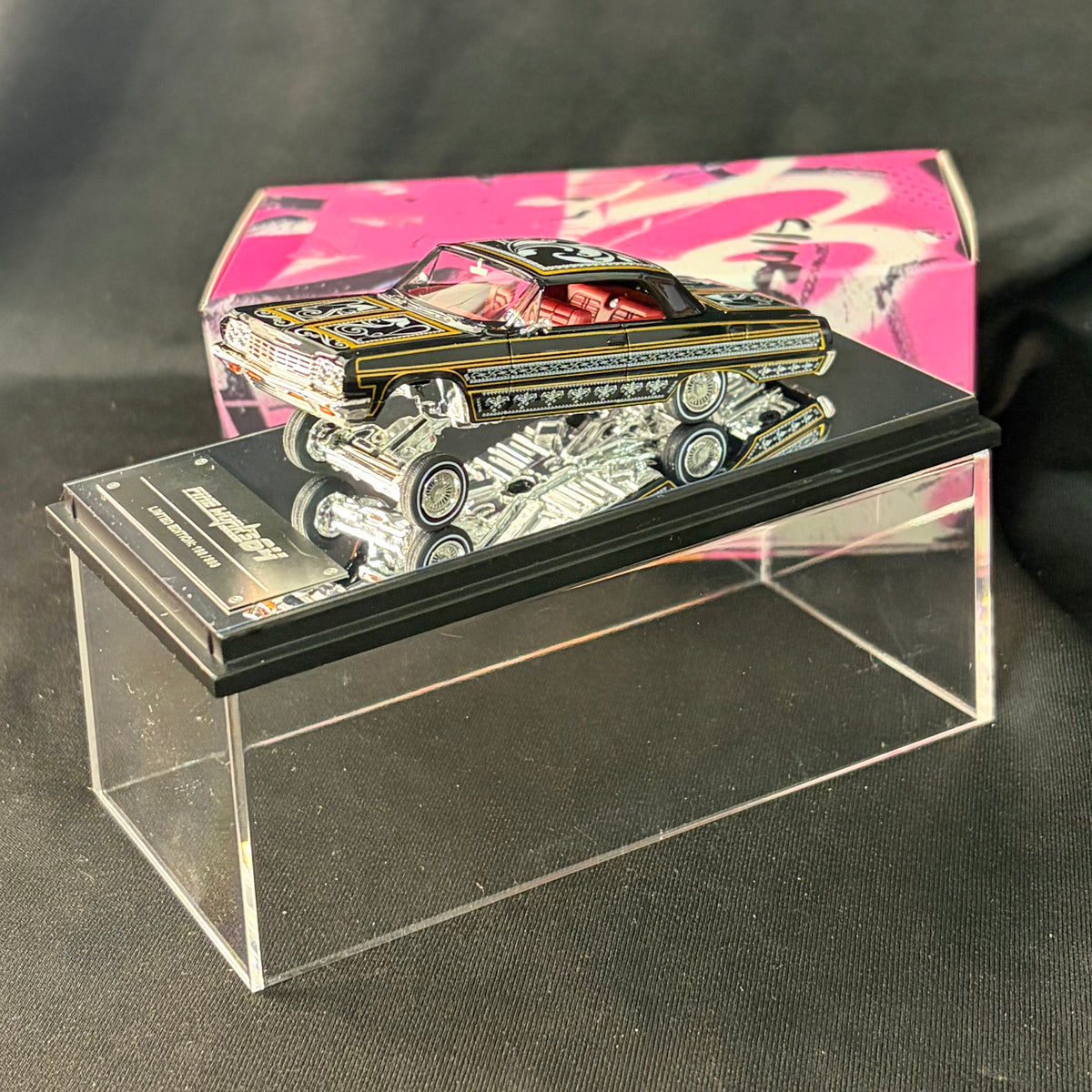 Fine Works64 1:64 Impala Lowrider Black Gold Diecast Model Car