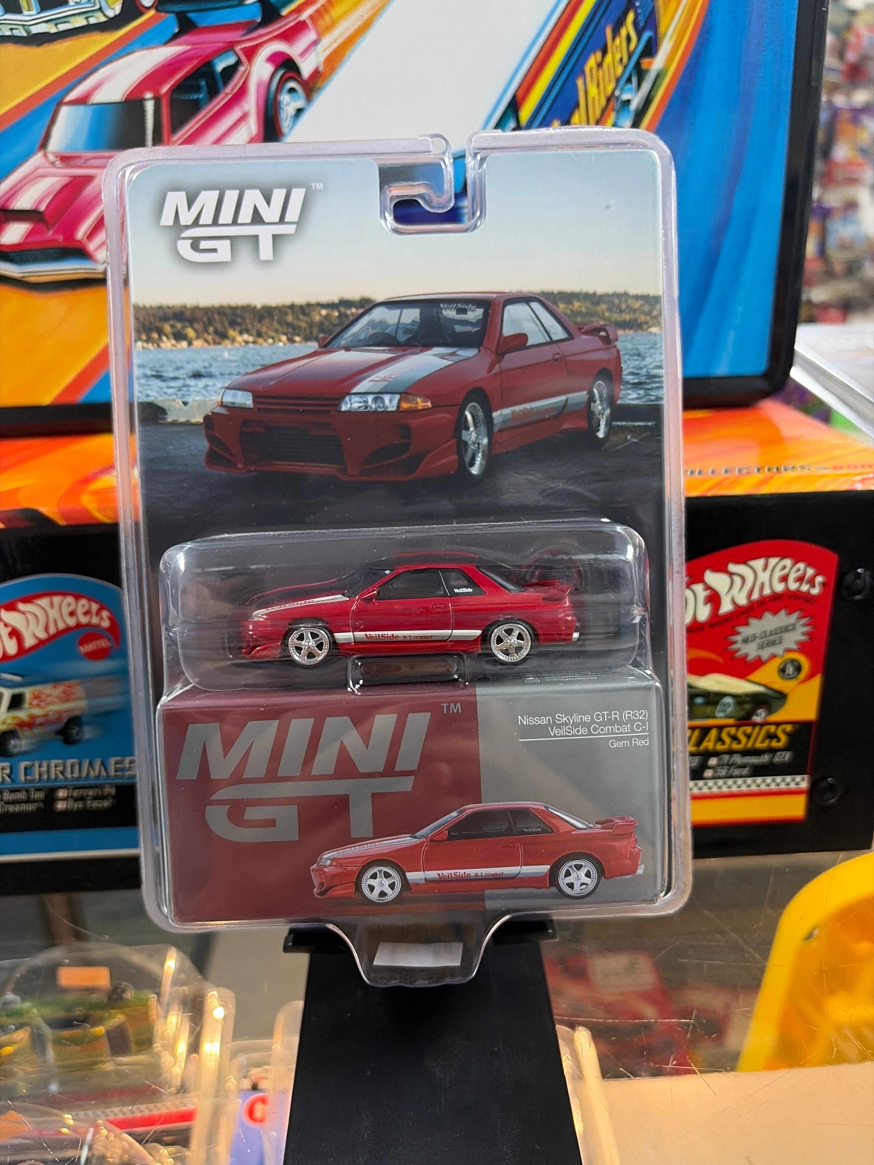 Mini Gt Nissan Skyline GT-R (R32) VeilSide Combat C-I Gem Red #987