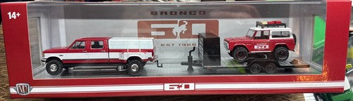 M2 Auto Haulers R100 1987 Ford F350 Pickup Truck & 1966 Ford Bronco 1:64