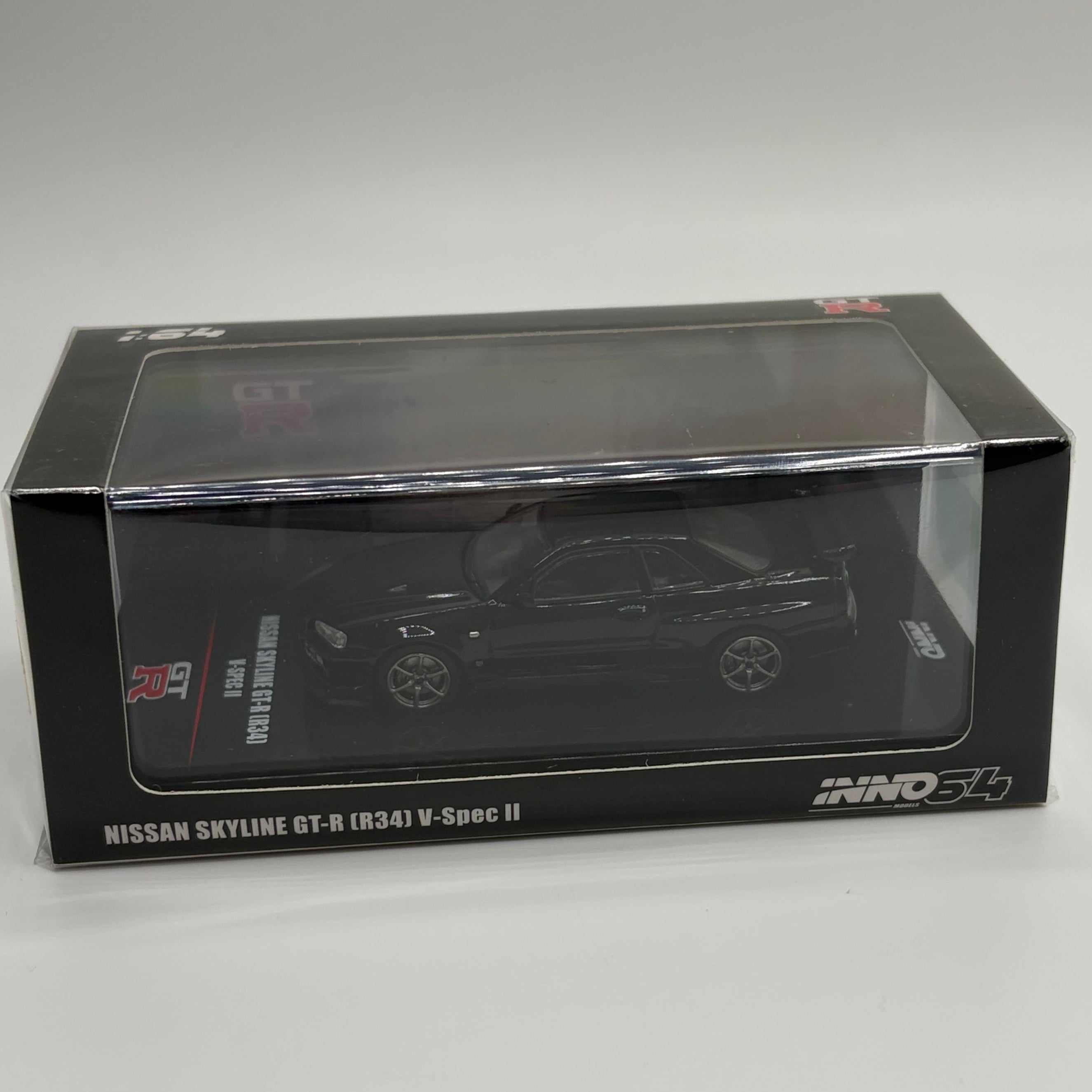 INNO64 Nissan Skyline GT-R (R34) V-Spec II Black 1:64