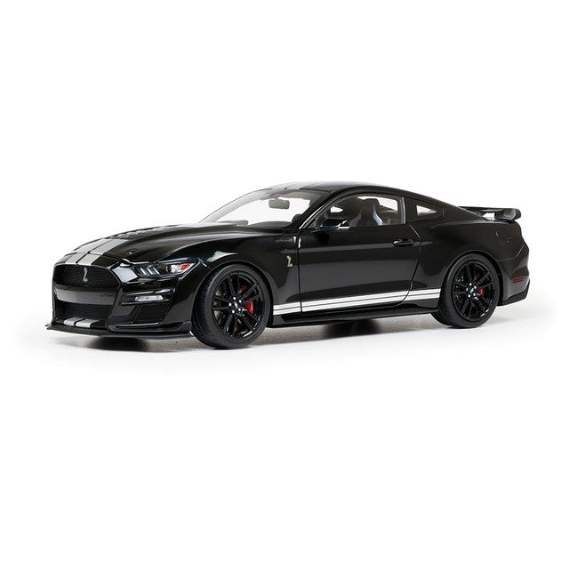 1:18 Scale 2022 Ford Mustang Shelby GT500 - Shadow Black