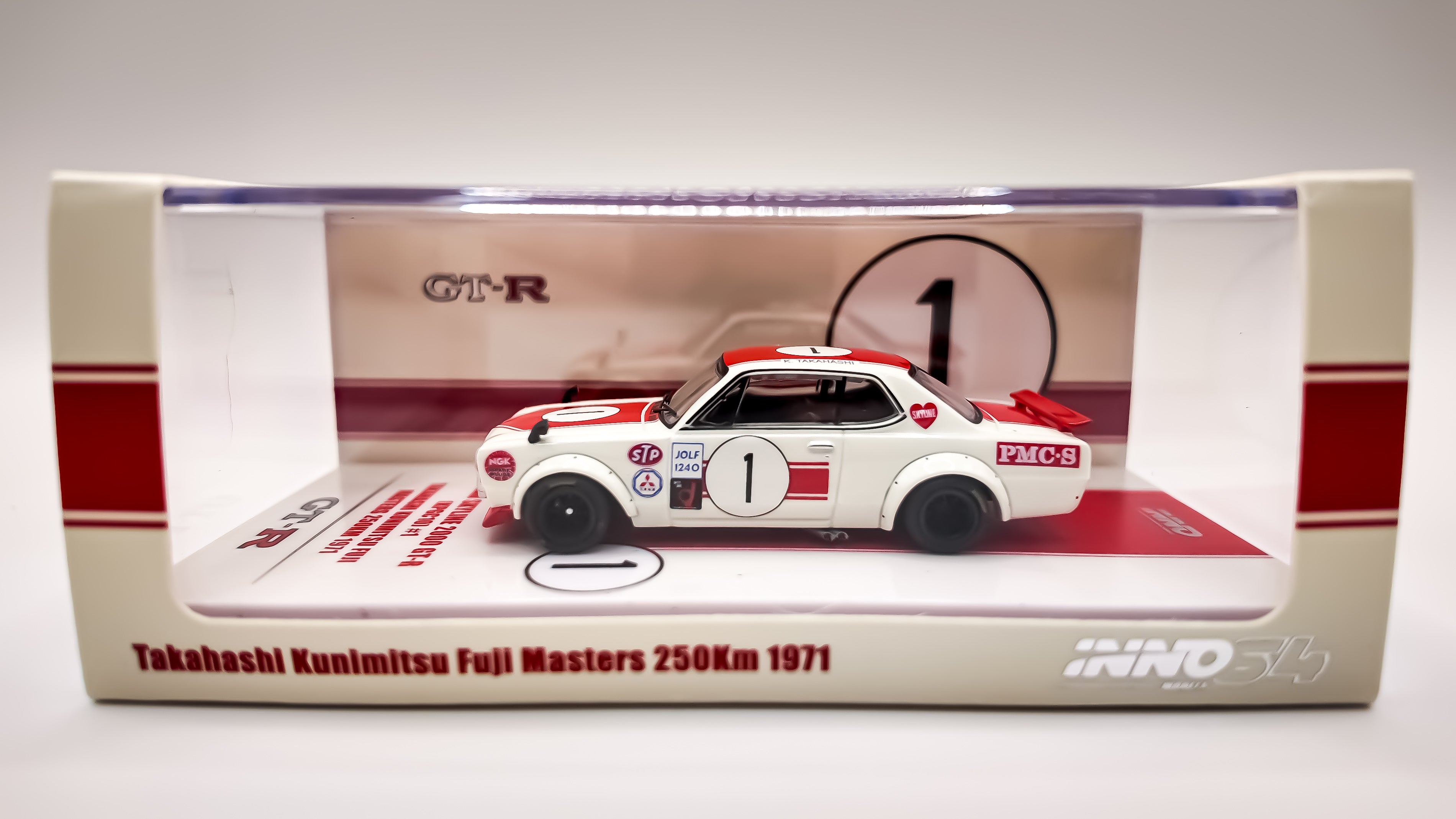 Nissan Skyline 2000 GT-R KPGC10 #1 Takahashi Kunimitsu Fuji Masters 250Km 1971 Inno64 1/64 scale